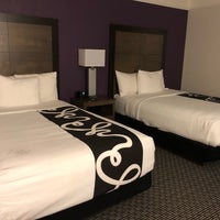 รูปภาพถ่ายที่ La Quinta Inn &amp;amp; Suites Atlanta Conyers โดย TheNonPerfectMom.com S. เมื่อ 3/31/2019
