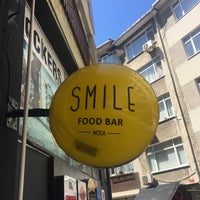 Photo taken at Smile Food Bar by Serdar ✈️✈️ on 8/12/2017