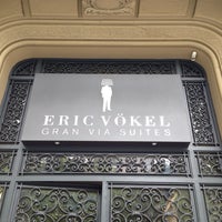 รูปภาพถ่ายที่ Eric Vökel Gran Via Suites โดย Bertha L. เมื่อ 5/12/2013