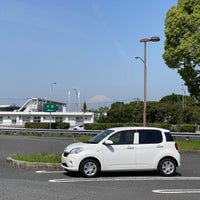 Photo taken at Hiratsuka PA by しゅうすかい D. on 5/18/2023