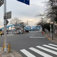 Photo taken at 多摩川駅バス停 by しゅうすかい D. on 2/20/2020