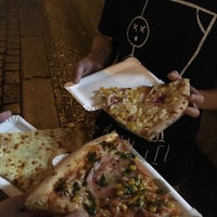 Photo taken at Pizza Borsalino by Natálie V. on 8/25/2017