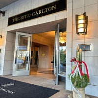 Photo taken at The Ritz-Carlton Tokyo by Takuma on 1/6/2024