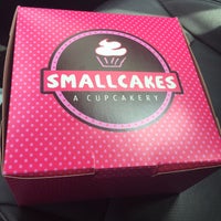 Photo taken at Smallcakes  A Cupcakery by Doris E. on 4/24/2015