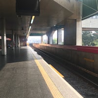 Photo taken at Estação Guilhermina-Esperança (Metrô) by Natalia F. on 7/22/2017