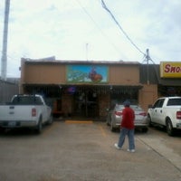 Photo taken at Ms. Juicy Lucy&amp;#39;s by Laurie F. on 12/4/2012