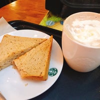 Photo taken at Starbucks by Yo_oNG&amp;#39;s D. on 6/8/2019