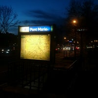 Photo taken at Métro Pont Marie [7] by GARY 🇫🇷🚅 on 1/29/2017