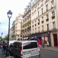 Photo taken at Rue des Archives by GARY 🇫🇷🚅 on 10/3/2019
