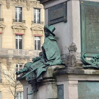 Photo taken at Statue de d&amp;#39;Artagnan by GARY 🇫🇷🚅 on 1/22/2024