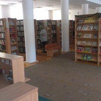 Photo taken at Библиотека № 10 им. М. Минковича by Сергей С. on 12/30/2012