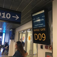 Photo taken at Gate 10 by Jack on 8/7/2020