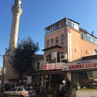 Photo taken at Tarihi Sarıyer Börekçisi by flzrgnc on 11/2/2017
