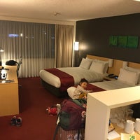 Das Foto wurde bei Holiday Inn von tsukuru h. am 12/27/2018 aufgenommen