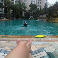 Photo taken at Summerhill Condominium Poolside by Annabelle I. on 4/7/2013