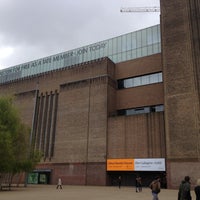 Photo taken at Tate Modern by Lawrence S. on 5/4/2013