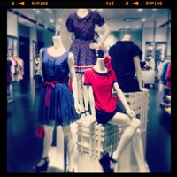 Burberry Blue Label Burberry Black Label Now Closed お台場 74 Visitors