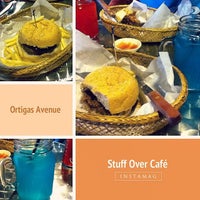 Photo taken at Stuff Over Burger Cafe by Anne A. on 6/20/2014