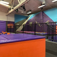 Photo taken at Altitude Trampoline Park by Maha A. on 8/27/2022