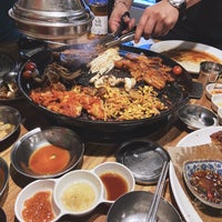 Photo taken at Wang Dae Bak Pocha BBQ by Lipstouched on 2/6/2022