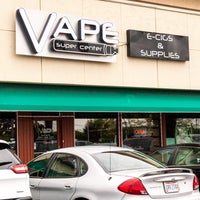 5/25/2017에 Vape Super Center - Monroe St.님이 Vape Super Center - Monroe St.에서 찍은 사진