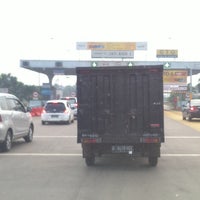 Review Gerbang Tol Jati Asih 1