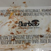 Photo taken at Burbee (Artisanal Burger &amp;amp; Beer) by RegazzinoFromhell on 2/5/2016