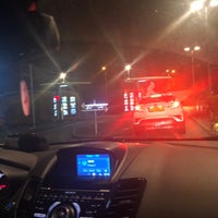 Foto tirada no(a) McDonald&amp;#39;s por Jenn 🌸 em 3/27/2018
