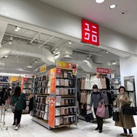 Photo taken at UNIQLO by Mai L. on 11/19/2022