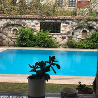 Photo taken at Zeytin Konak Hotel by Müberra S. on 4/6/2019