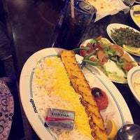Das Foto wurde bei Naab Iranian Restaurant von AISHA👰🏽💍👶🏻 A. am 8/10/2016 aufgenommen