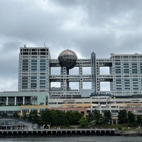 Photo taken at ODAIBA SEASIDE PARK Sea Bus Station by 粗塩 on 5/20/2023