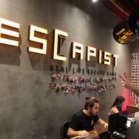 Photo taken at Escapist by Mohammad on 11/24/2018