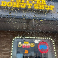 Photo taken at Apple Fritter Donut Shop by Nick B. on 1/28/2024