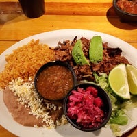 รูปภาพถ่ายที่ Jalapenos The Hottest Mexican Restaurant โดย Felice B. เมื่อ 11/15/2016