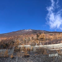 Photo taken at Mt. Fuji Fujinomiya Trail New 5th Sta. by Ｌｅｉｅｒ ら. on 11/6/2022