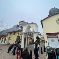 Foto tirada no(a) Wertheim Village por isa em 10/31/2022