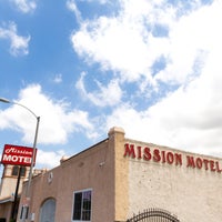 รูปภาพถ่ายที่ Mission Motel โดย Mission Motel เมื่อ 8/8/2017