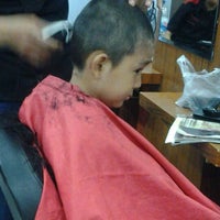 Review Christoper Salon