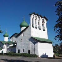 Photo taken at Спуск у церкви Богоявления с Запсковья by Sgt P. on 6/11/2014