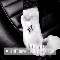 Photo taken at Alesta Tattoo by Gülnur Ç. on 12/8/2018
