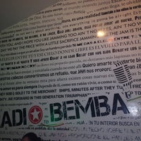 รูปภาพถ่ายที่ Radio Bemba โดย Carol E. เมื่อ 1/19/2013