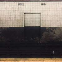 Photo taken at MTA Subway - 168th St (A/C/1) by Justin O. on 5/26/2021