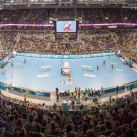 รูปภาพถ่ายที่ Rhein-Neckar Löwen in der SAP Arena โดย Rhein-Neckar Löwen เมื่อ 3/5/2014