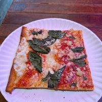 1/21/2023にBonがChampion Pizzaで撮った写真