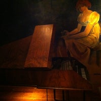 Photo taken at Salle Pianos by Ilya K. on 10/21/2012