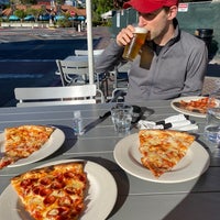 Photo taken at Waypoint Pizza by Wendy L. on 5/26/2022