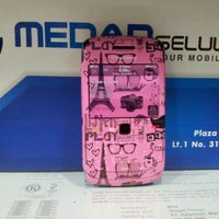 Review MEDAN SELULAR (your mobile shop)