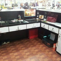 Review MEDAN SELULAR (your mobile shop)