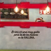 Das Foto wurde bei Mercado Restaurante von Nancy B. am 6/25/2016 aufgenommen